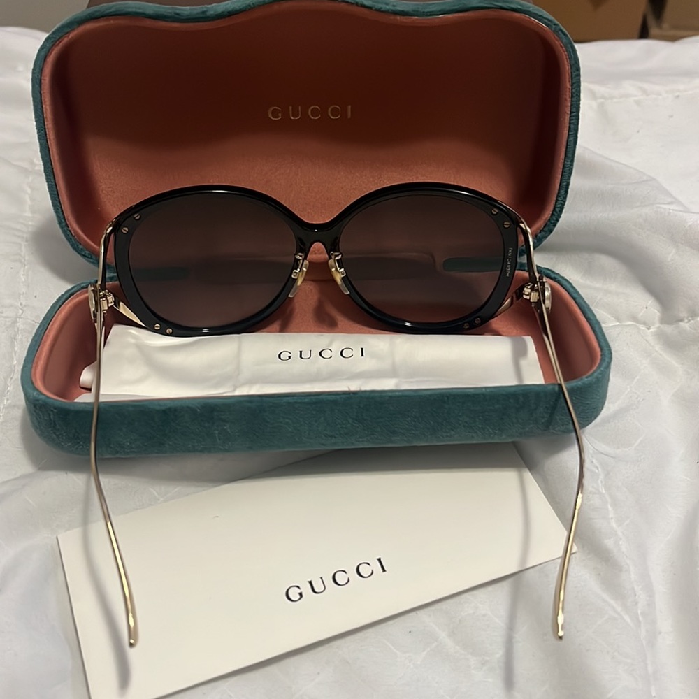 Gucci sunglasses - Picture 4 of 5